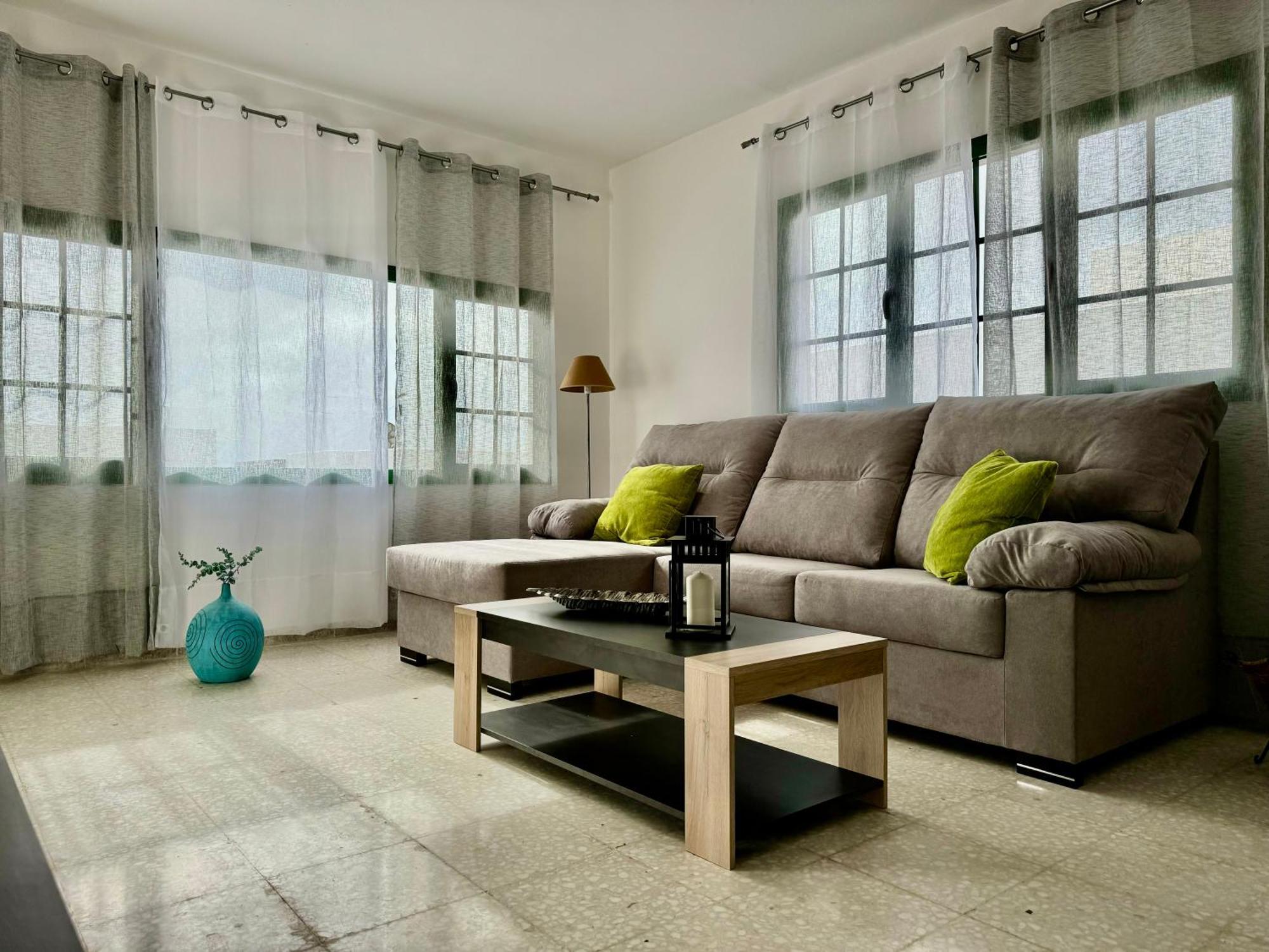 Casa Riadero By Vulcano Homes Guatiza Exterior photo